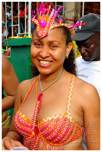 kadooment_day_2011_pt1-126