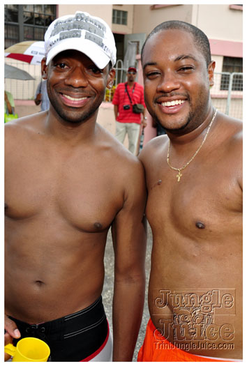 kadooment_day_2011_pt1-156