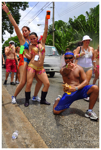 kadooment_day_2011_pt2-075