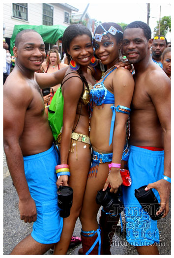 kadooment_day_2011_pt2-078