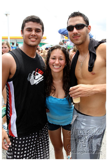 kadooment_day_2011_pt2-091