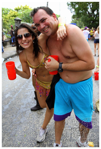 kadooment_day_2011_pt2-098