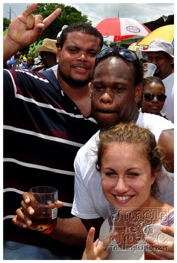 kadooment_day_2011_pt2-108
