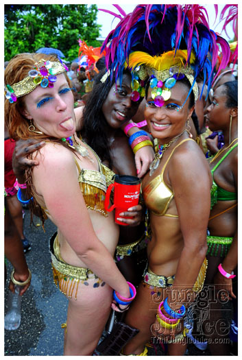 kadooment_day_2011_pt2-121