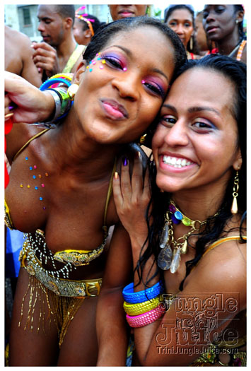 kadooment_day_2011_pt2-122