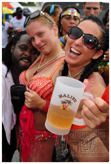 kadooment_day_2011_pt2-130