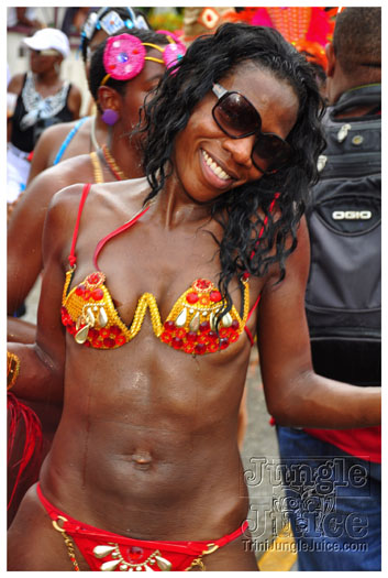 kadooment_day_2011_pt2-160