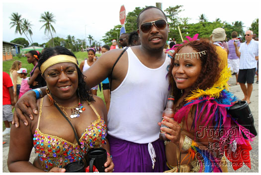 kadooment_day_2011_pt2-275