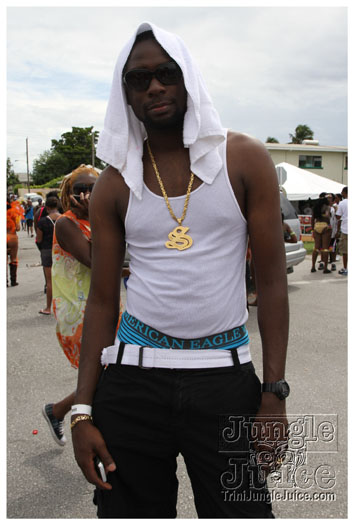 kadooment_day_2011_pt2-276