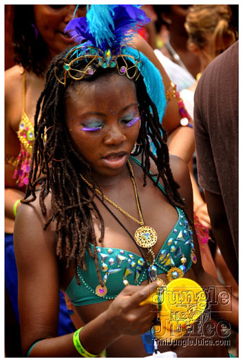 kadooment_day_2011_pt3-138