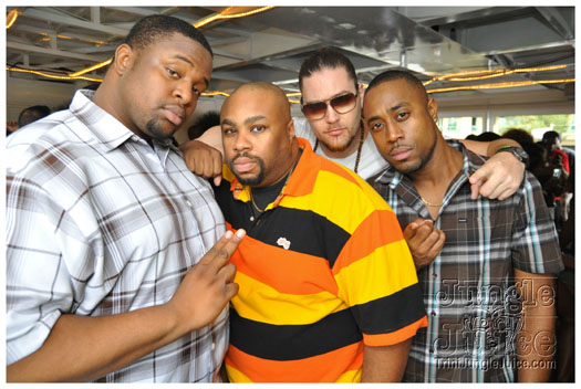 frenzy_boatride_2011-135
