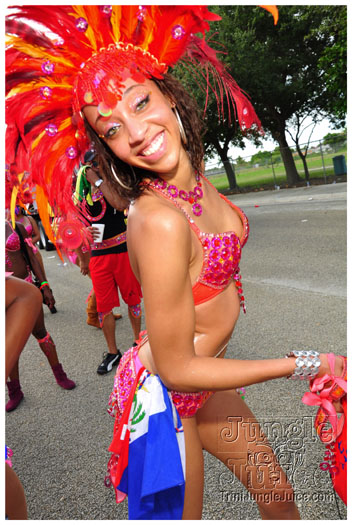 miami_carnival_2011_part1-197