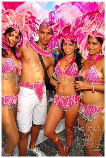 miami_carnival_2011_part1-294