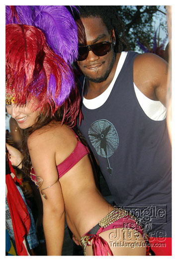 miami_carnival_2011_part4-252
