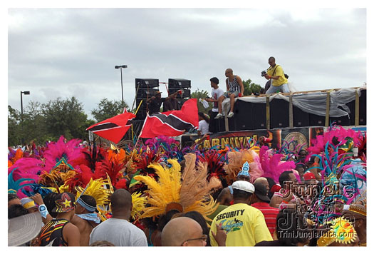 miami_carnival_2011_part5-057