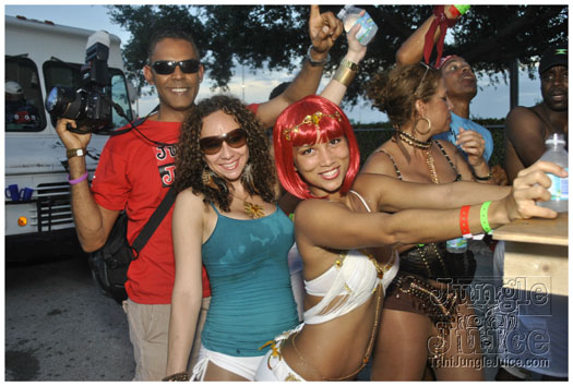 miami_carnival_2011_part6-225