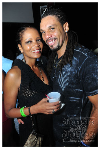 vale_vibe_miami_2011-140