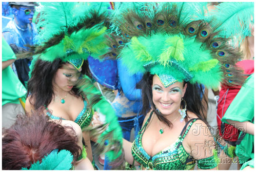 berlin_carnival_emerald_city_jun12-120