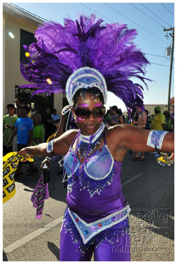 cayman_carnival_2011_part3-104