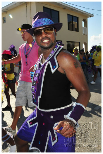 cayman_carnival_2011_part3-105