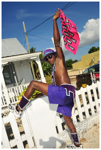 cayman_carnival_2011_part3-106
