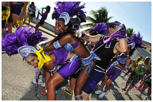 cayman_carnival_2011_part3-107