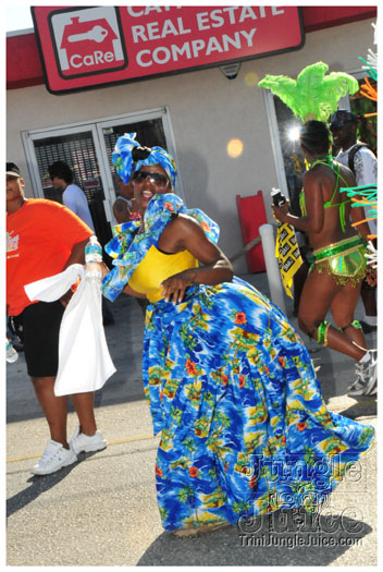 cayman_carnival_2011_part3-110