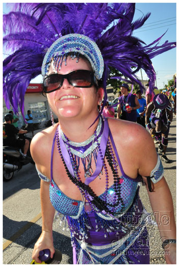 cayman_carnival_2011_part3-113