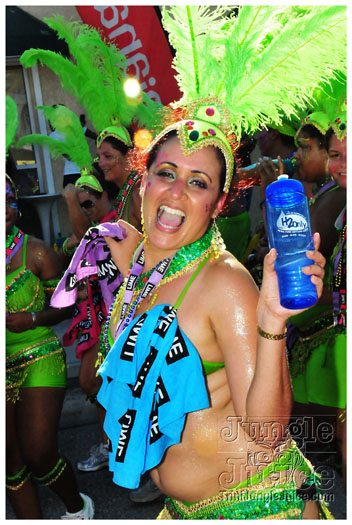 cayman_carnival_2011_part3-117