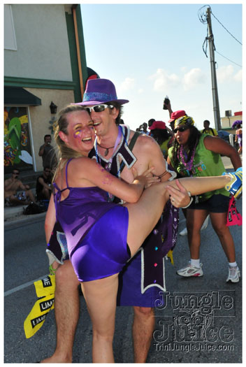 cayman_carnival_2011_part3-120