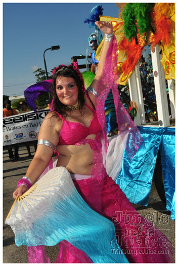 cayman_carnival_2011_part3-132