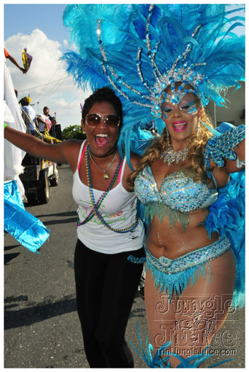 cayman_carnival_2011_part3-147