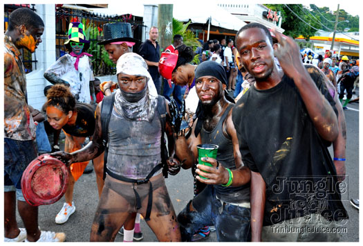 spicemas_jouvert_2011_pt1-231