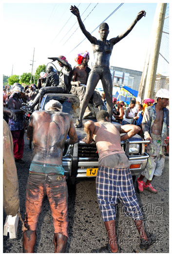 spicemas_jouvert_2011_pt1-277