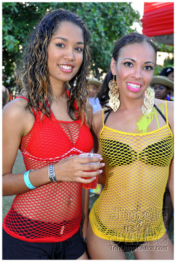 beach_jouvert_2011-152