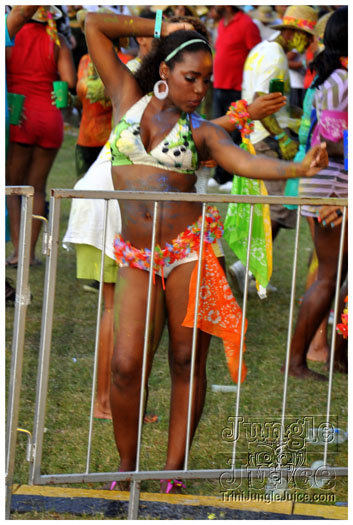 beach_jouvert_2011-163