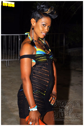 beach_jouvert_2011-191