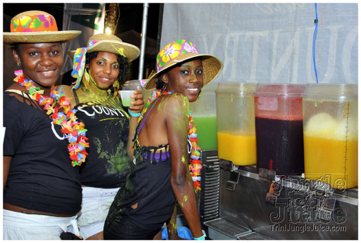 beach_jouvert_2011-198