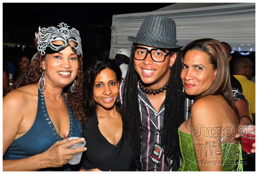 frenchmen_bazodee_2011-115