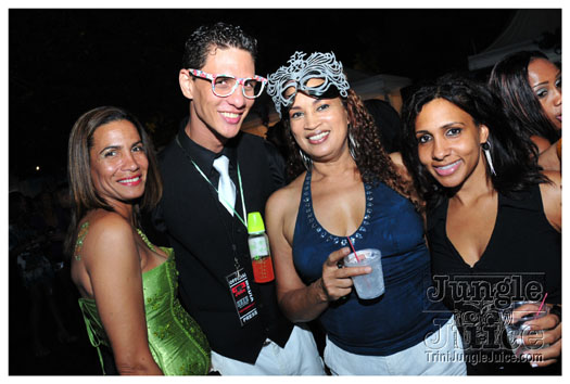 frenchmen_bazodee_2011-116
