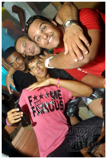 jet_attitud_jun11-180