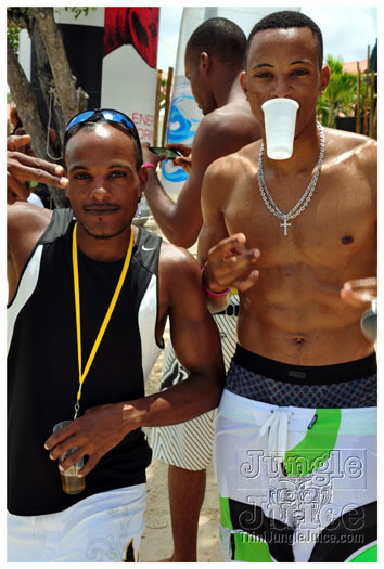 mercury_beach_2011_pt1-203