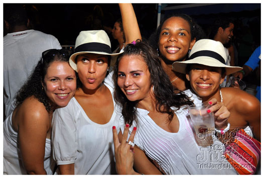 this_is_moet_2011_pt1-143