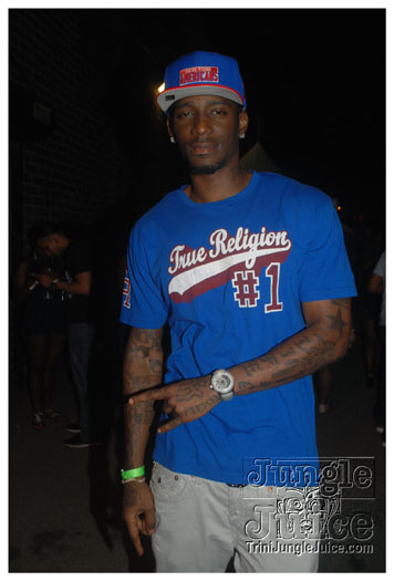 cribs_vegas_style_jun19-137