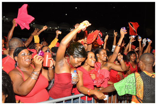 colour_me_red_2011-156