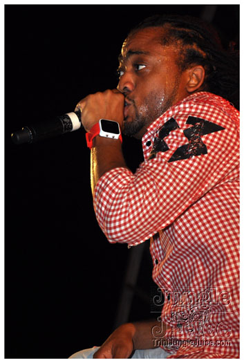 colour_me_red_2011-161