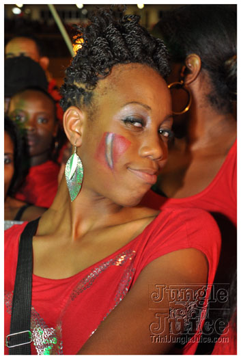 colour_me_red_2011-207