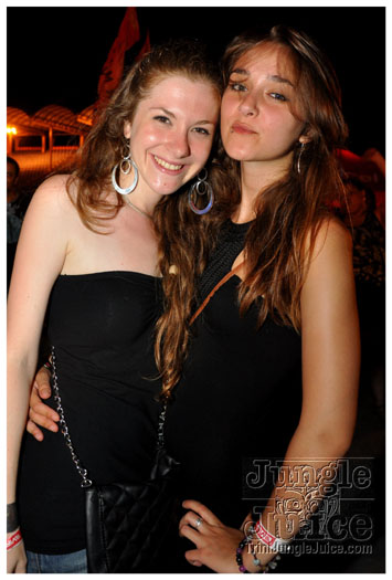 colour_me_red_2011-248