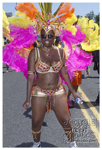 caribana_parade_2011-050