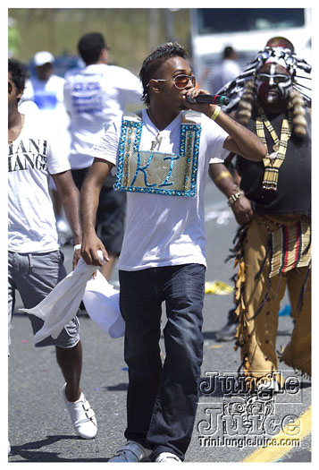 caribana_parade_2011-135